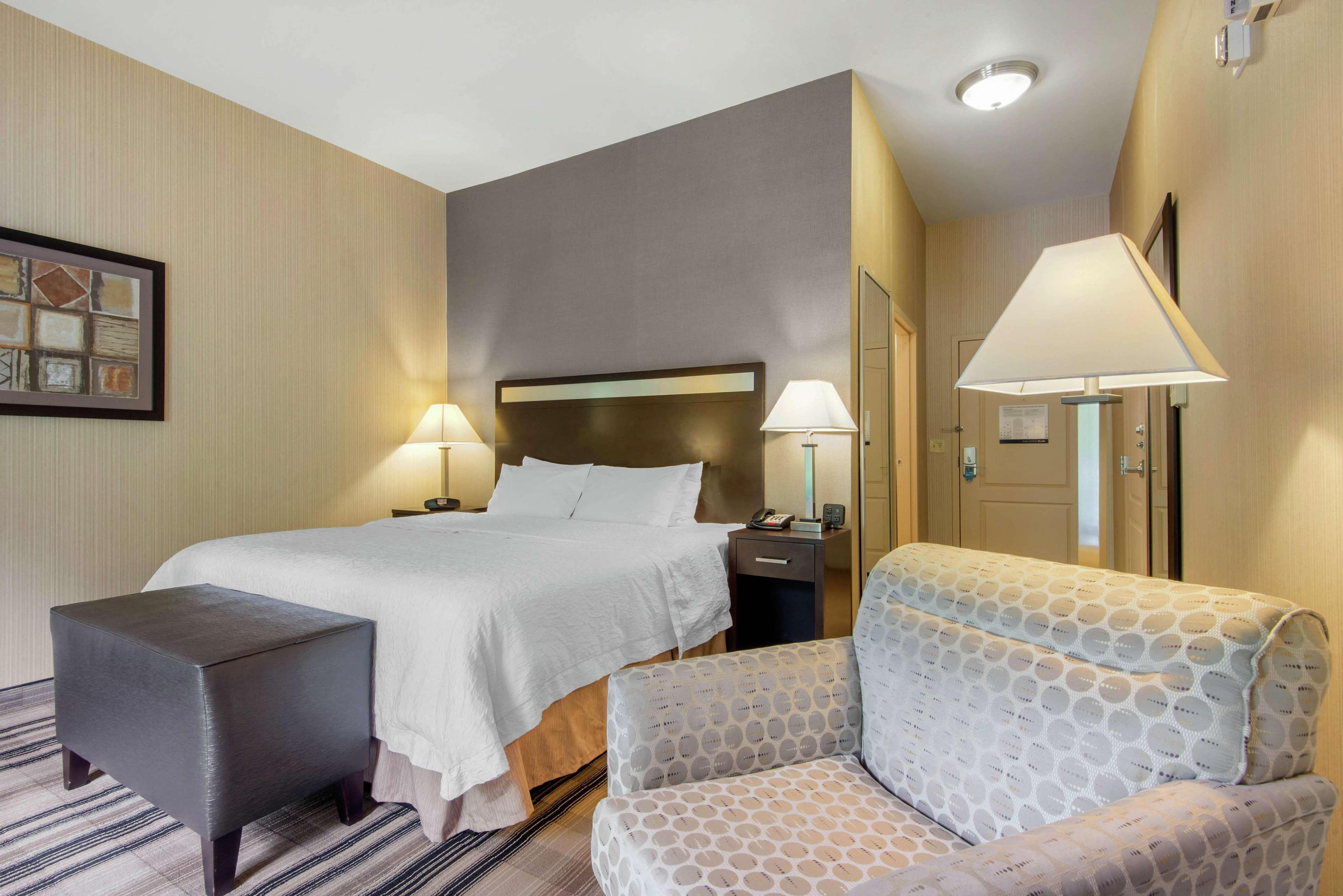 Hampton Inn Мидвилл Экстерьер фото