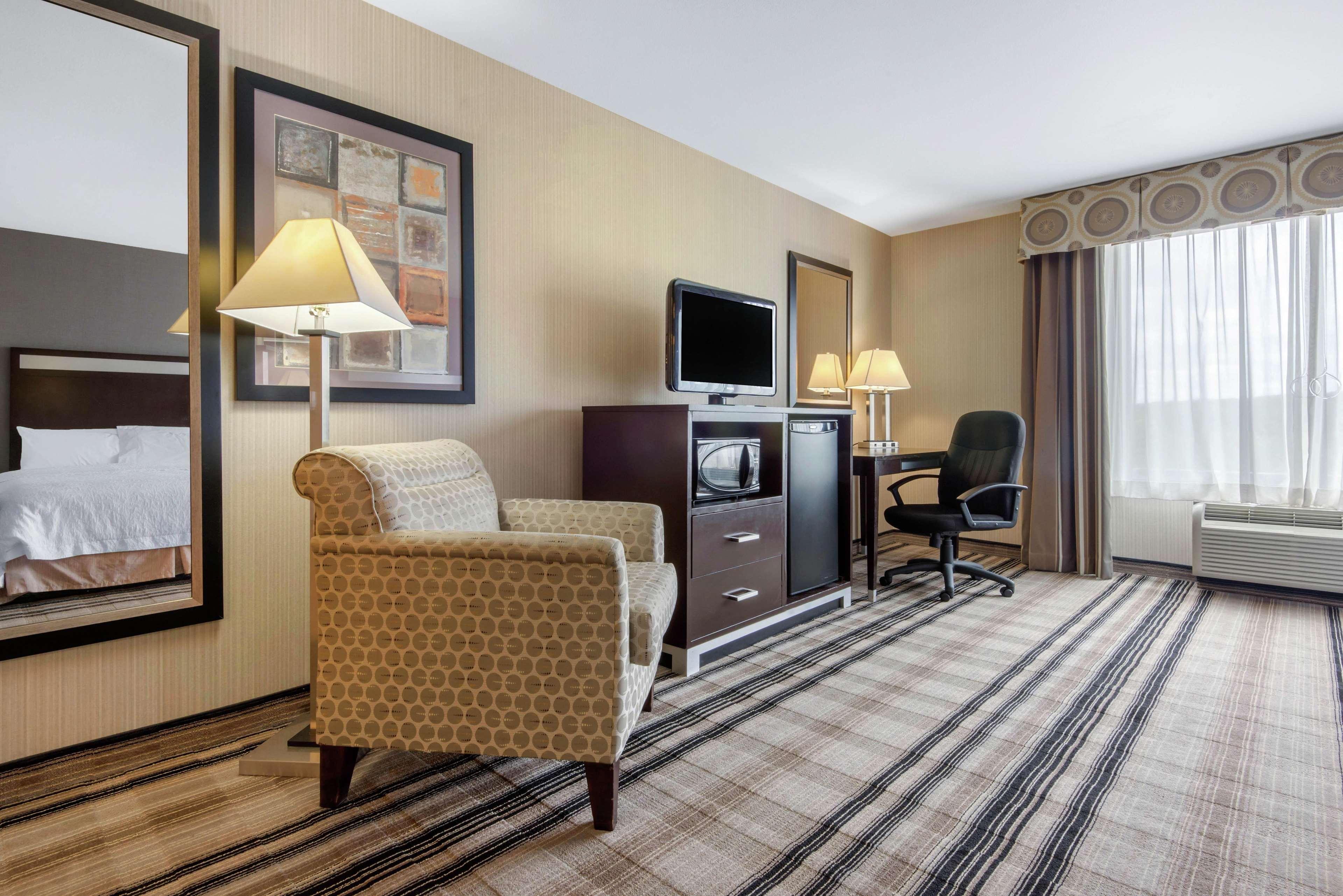 Hampton Inn Мидвилл Экстерьер фото