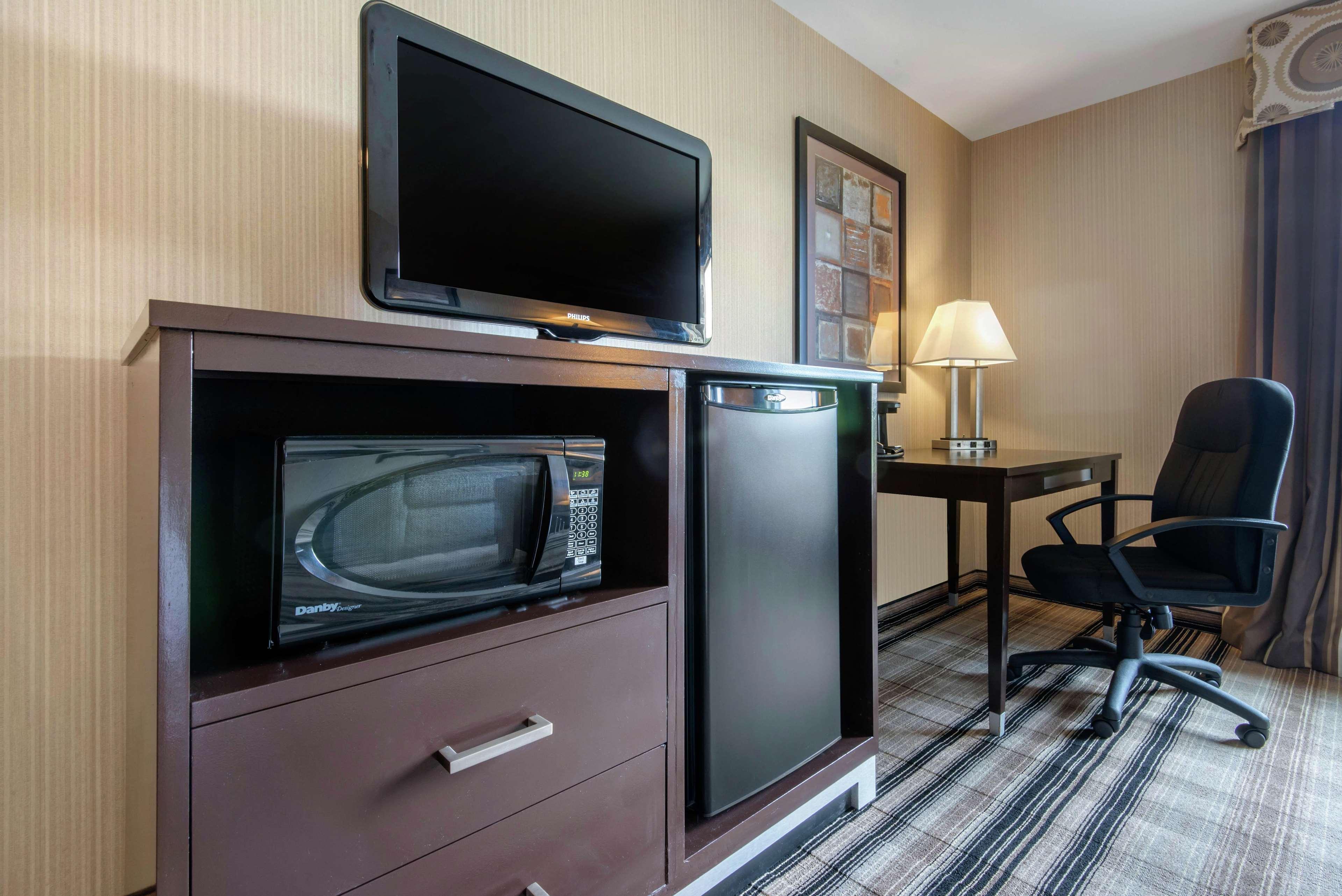 Hampton Inn Мидвилл Экстерьер фото