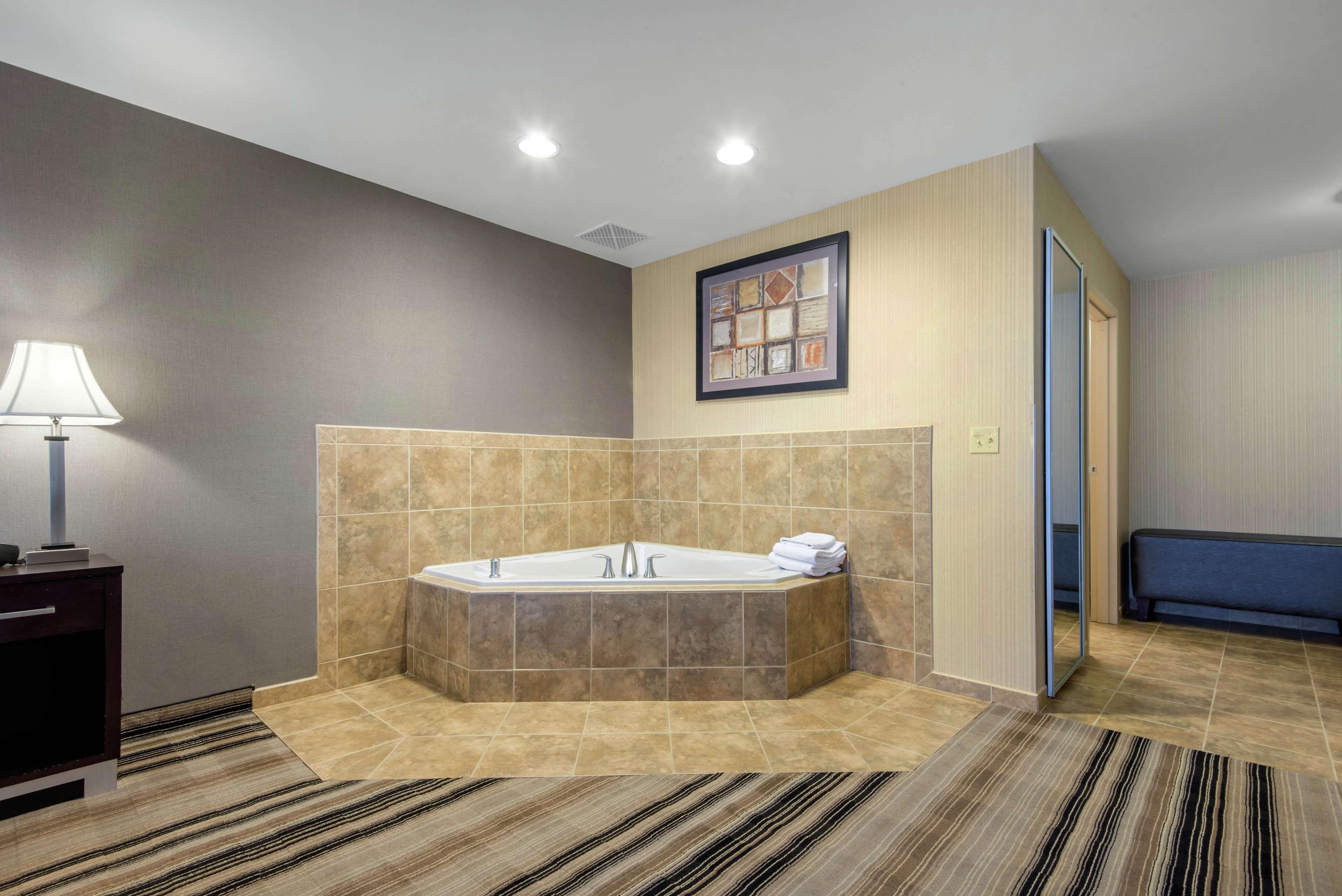 Hampton Inn Мидвилл Экстерьер фото